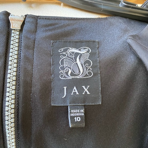 JAX DRESS - Picture 4 of 5